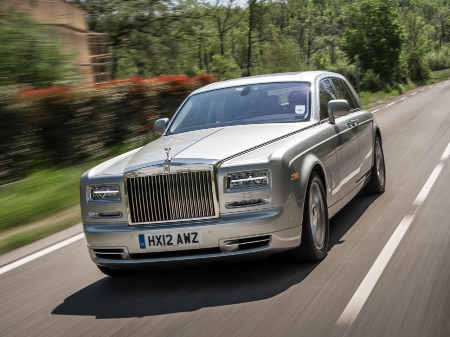  Rolls-Royce Phantom 2012 года  (фото 3 из 38)